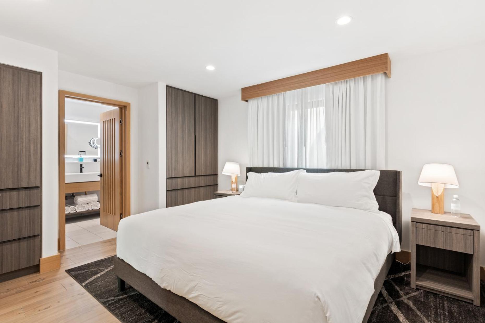 Malibu Sand Carbon Beach Suites Exteriér fotografie