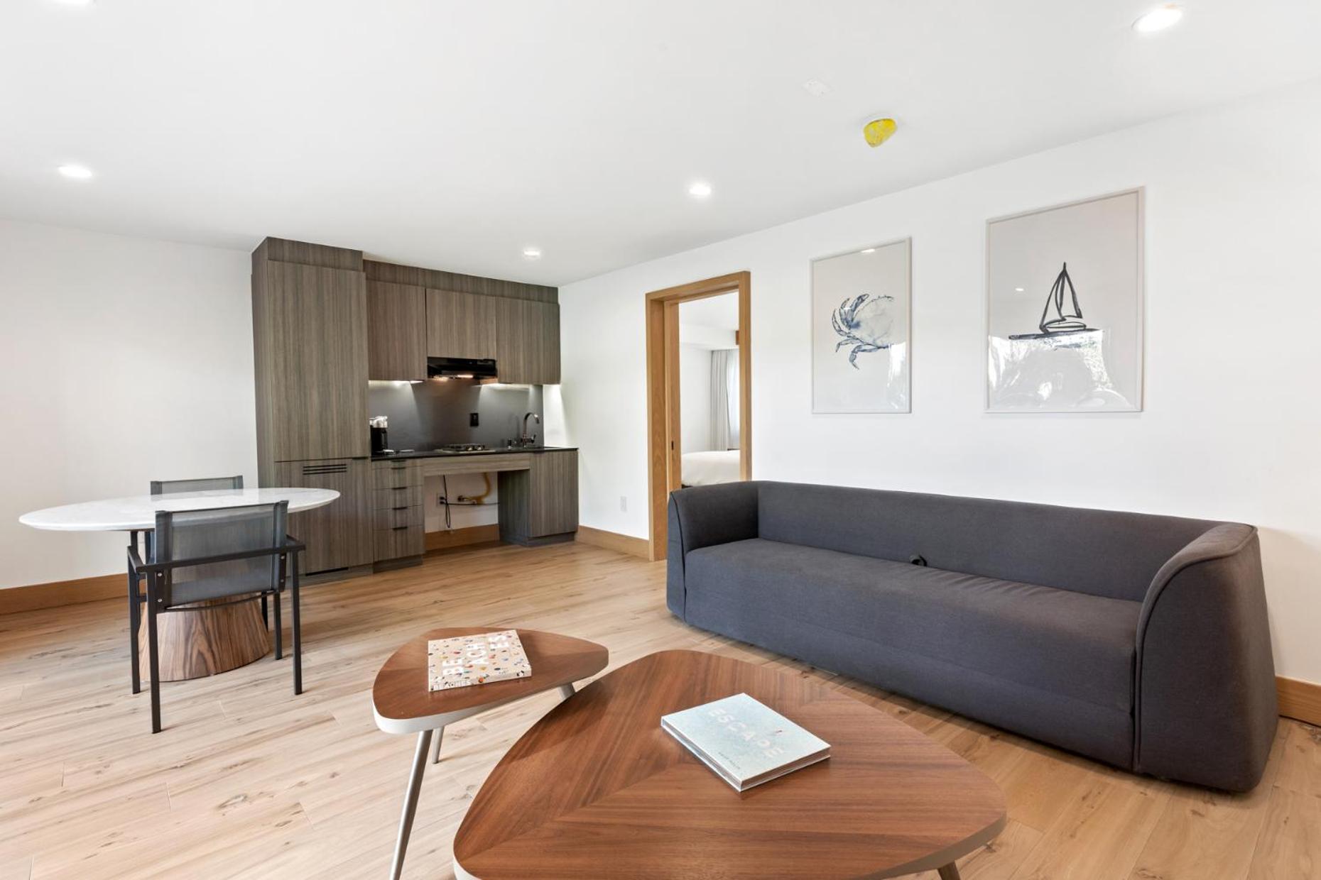 Malibu Sand Carbon Beach Suites Exteriér fotografie